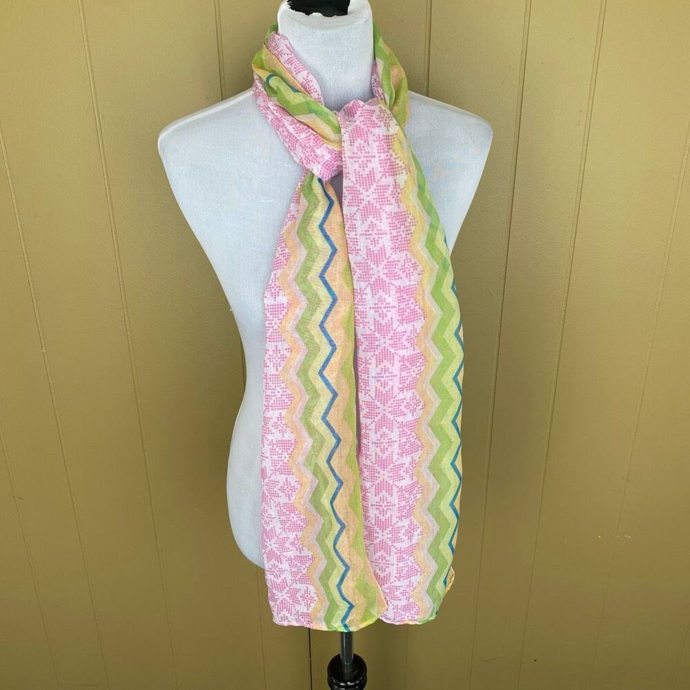 Women’s Scarf One size multicolor print 73”Lx19”W